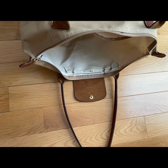 Le Pliage Large Nylon Shoulder Tote - Desert - Picture 5 of 8